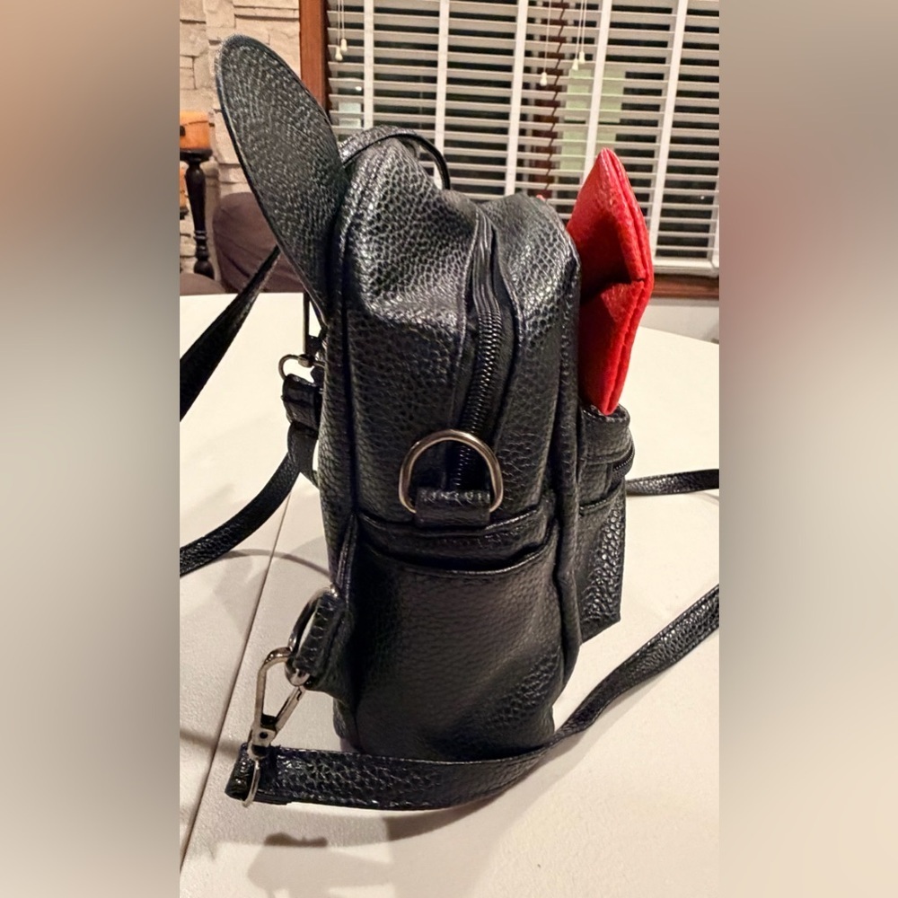 Sunwel Fashion | mini convertible backpack/crossbody Minnie Mouse bag - Picture 11 of 16